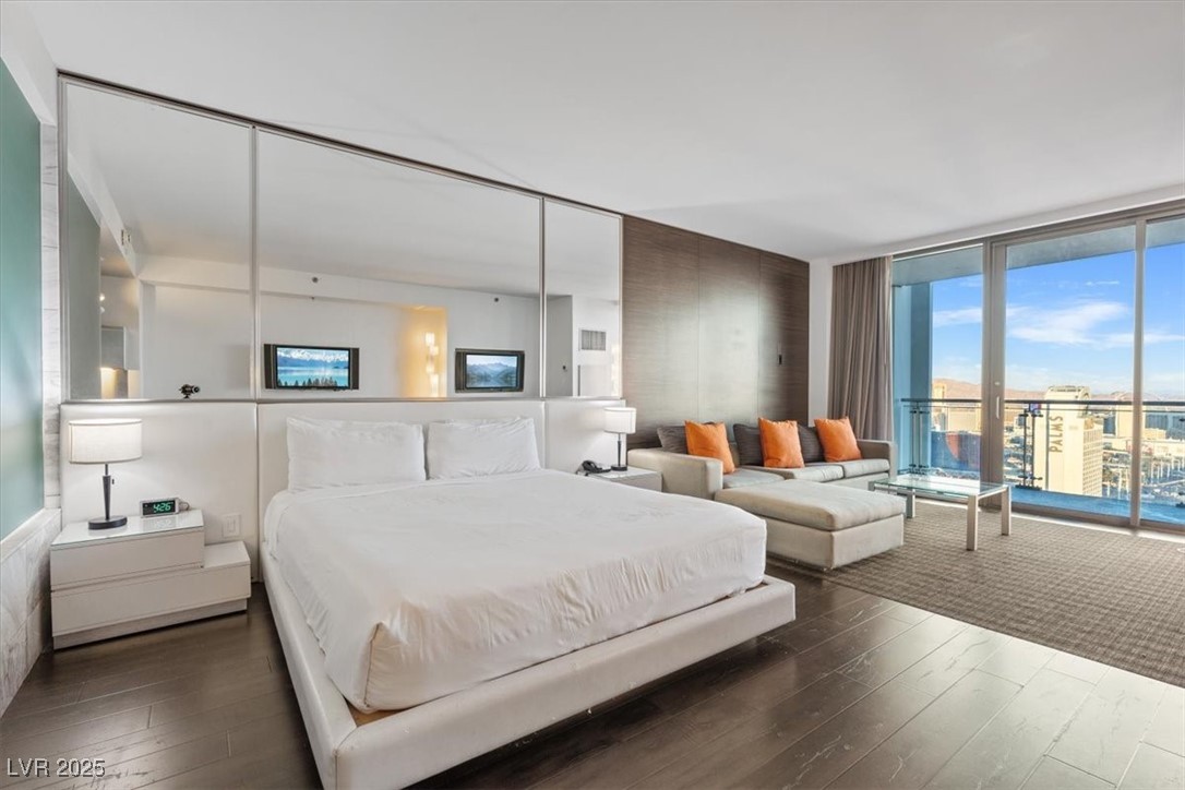 4381 West Flamingo Road 5016