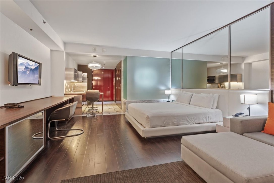 4381 West Flamingo Road 5016