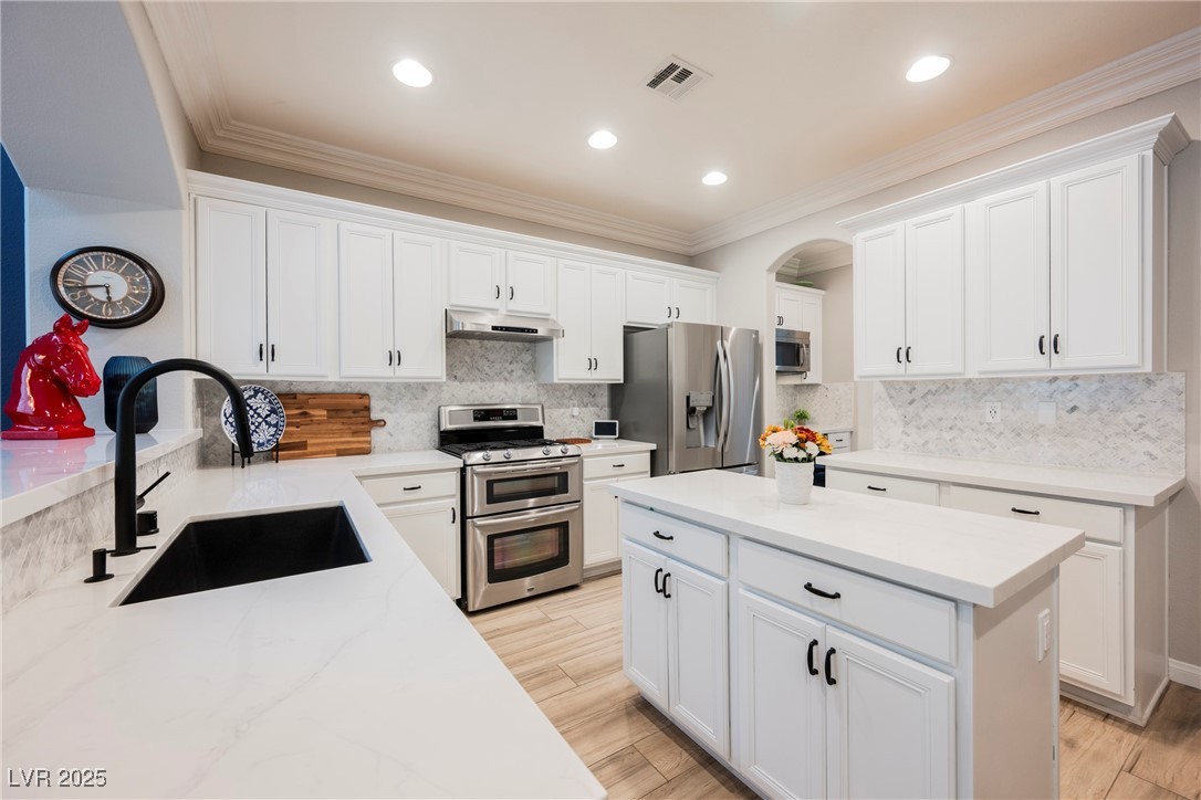 10291 Achilpa Street