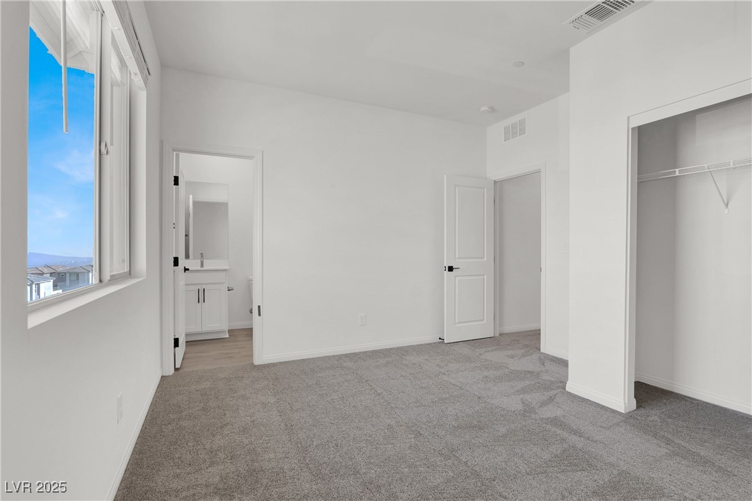 11861 Pied Harrier Avenue