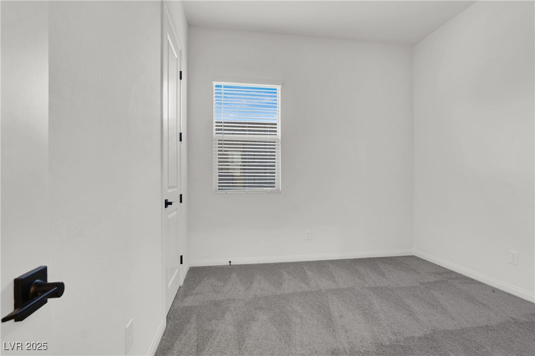 11861 Pied Harrier Avenue