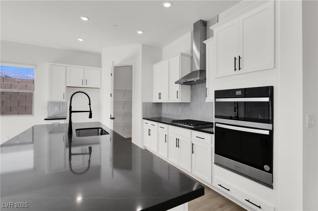 11861 Pied Harrier Avenue