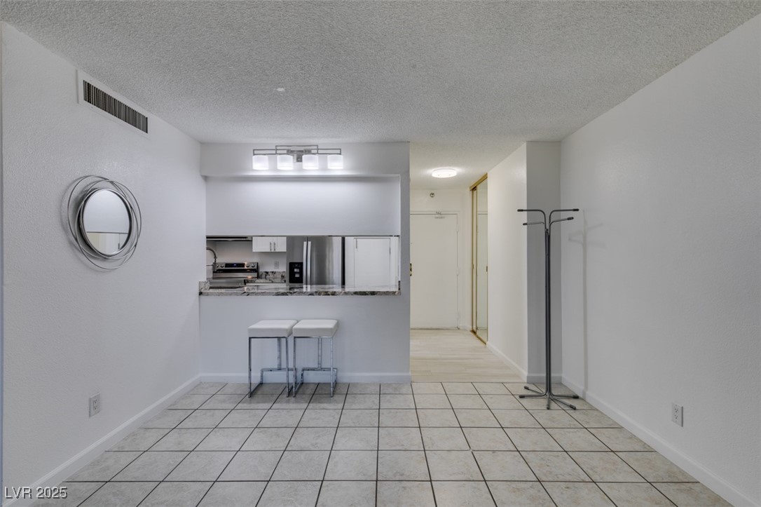 205 East Harmon Avenue 112