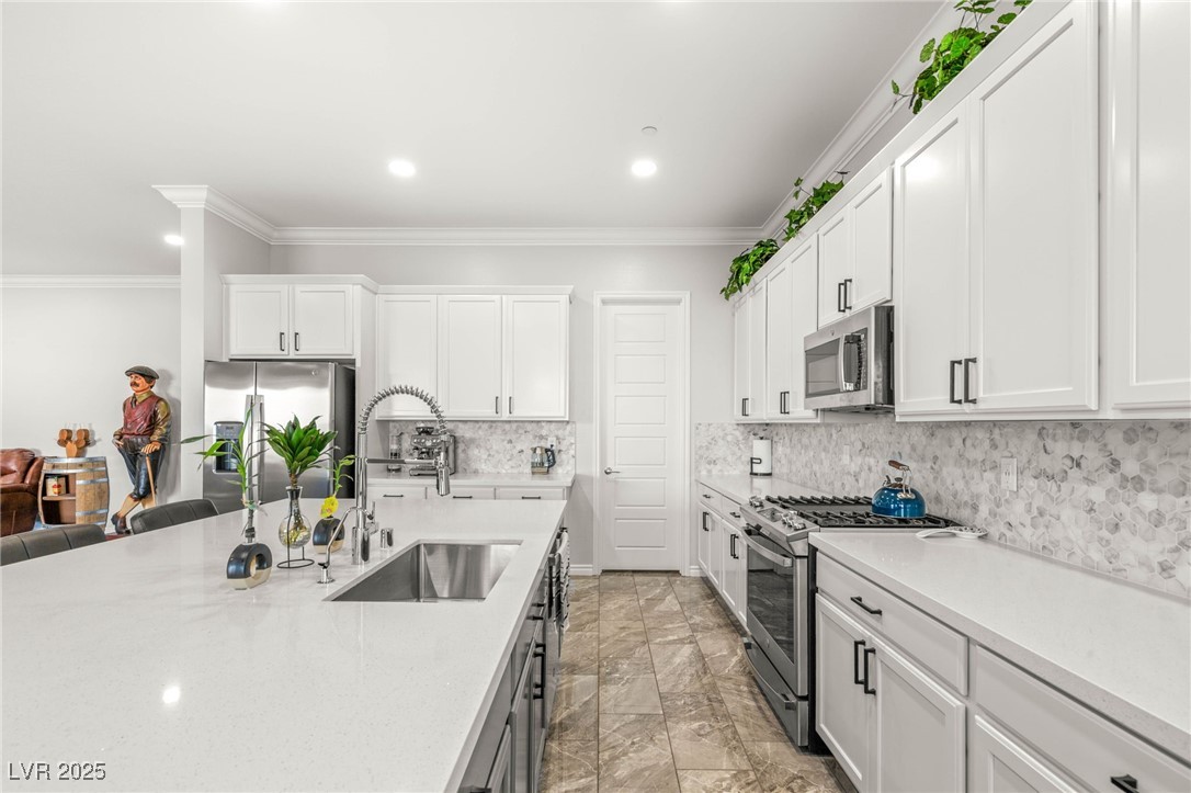 17 Ellie Fields Street