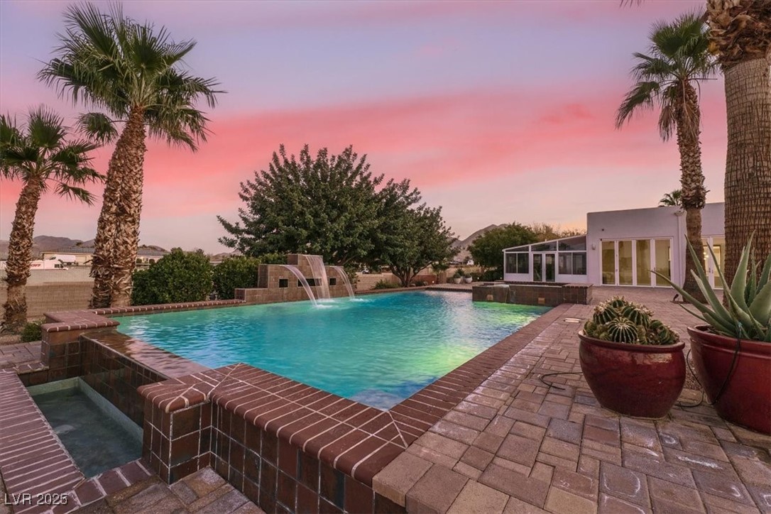 928 Santa Helena Avenue