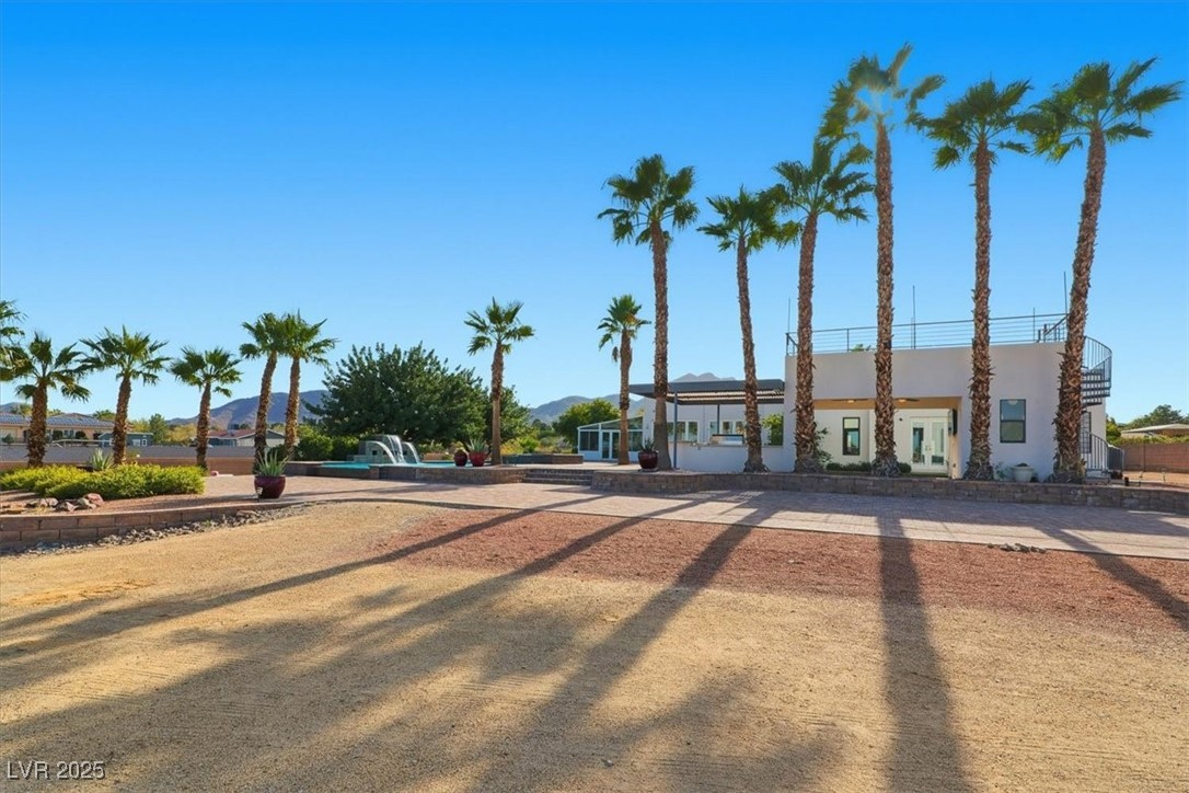 928 Santa Helena Avenue