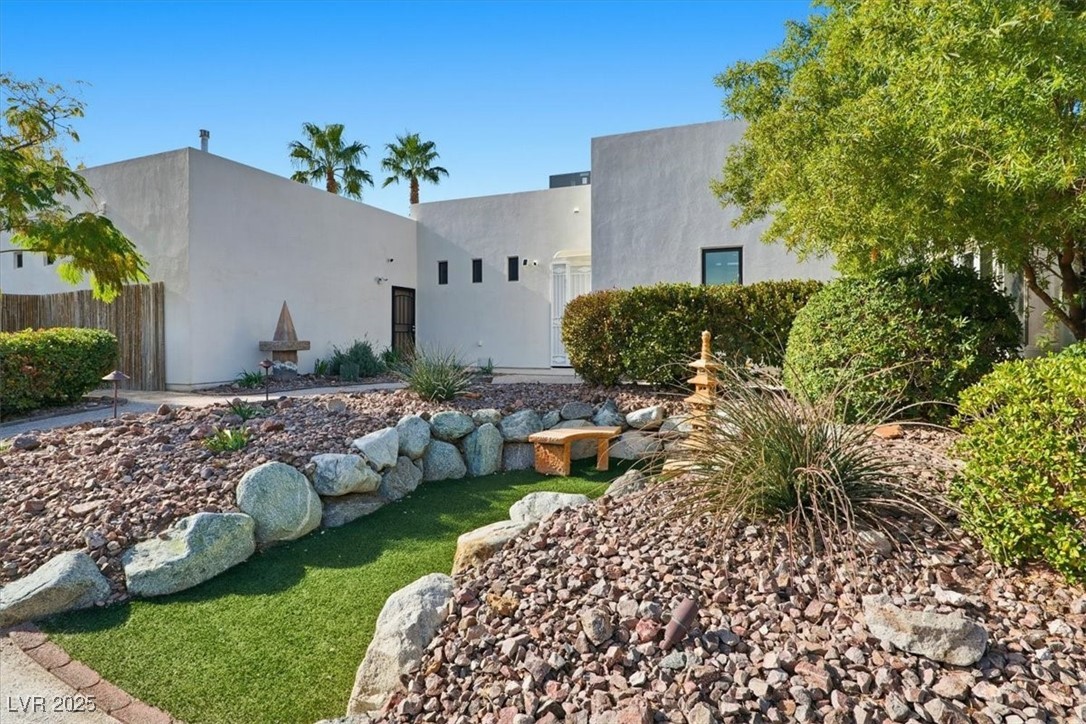 928 Santa Helena Avenue