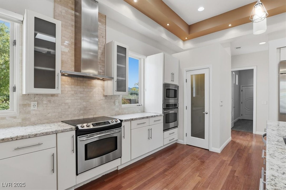 928 Santa Helena Avenue