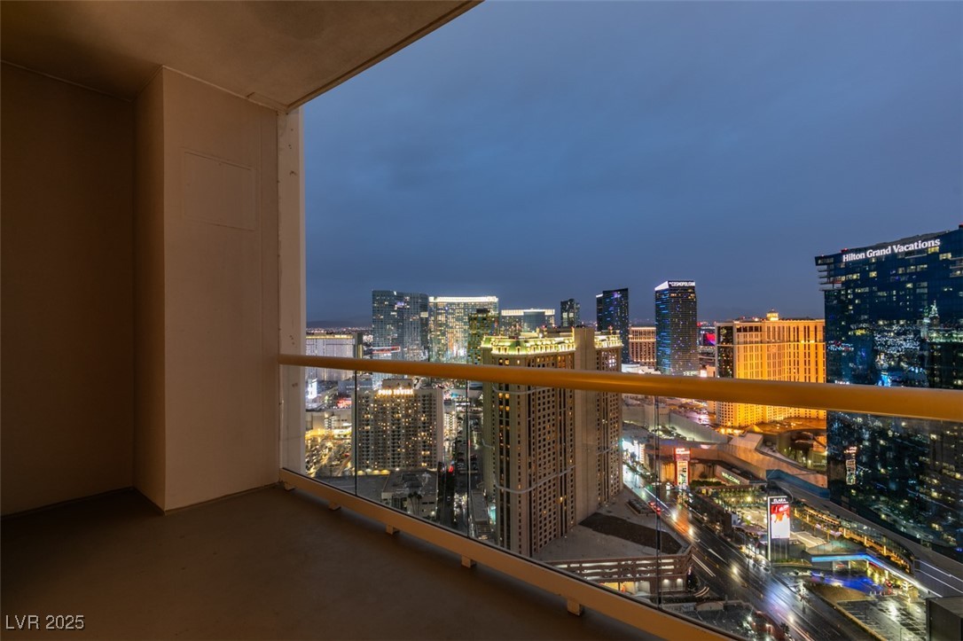 135 East HARMON Avenue 3709