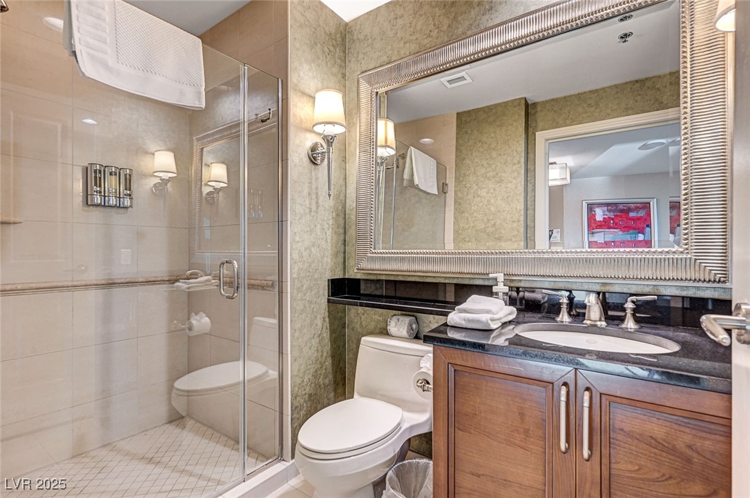 125 East HARMON Avenue 2601