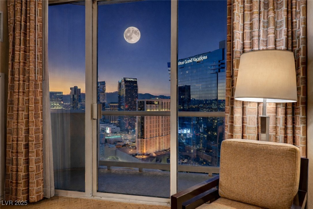 125 East HARMON Avenue 2601