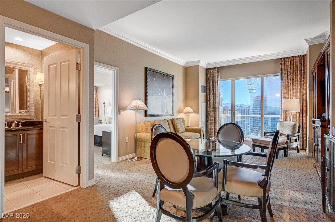 125 East HARMON Avenue 2601