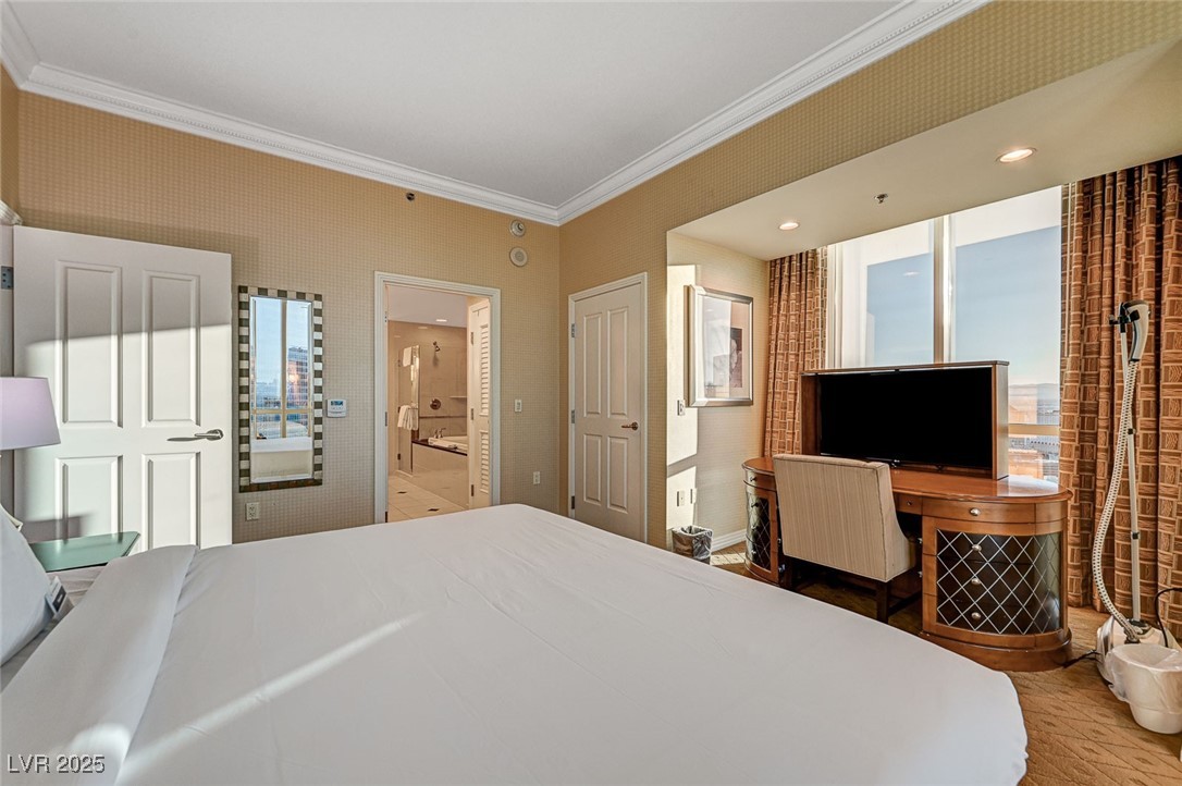 125 East HARMON Avenue 2601