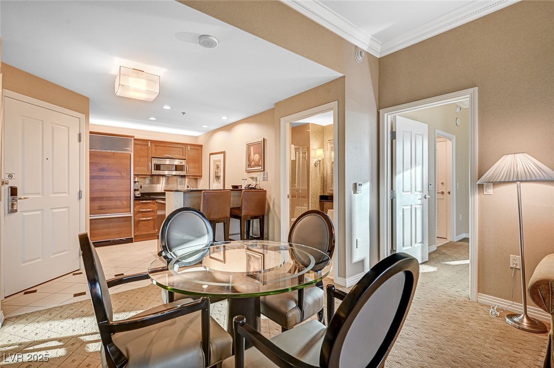 125 East HARMON Avenue 2601