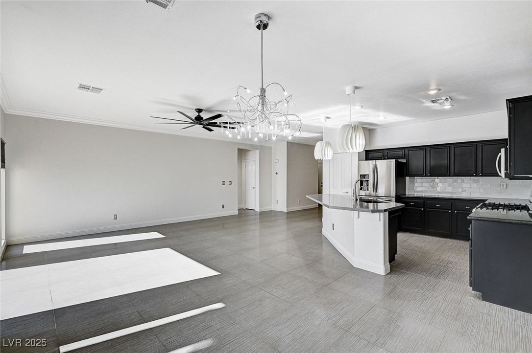 4489 Verdiccio Avenue