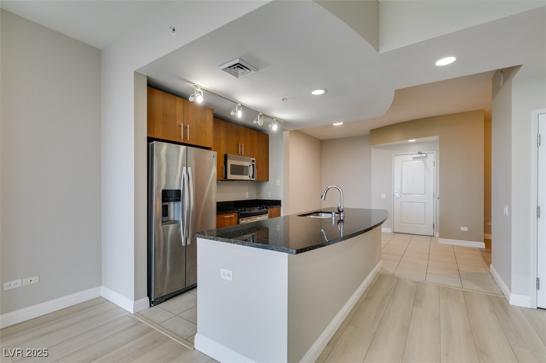 200 West Sahara Avenue 1510