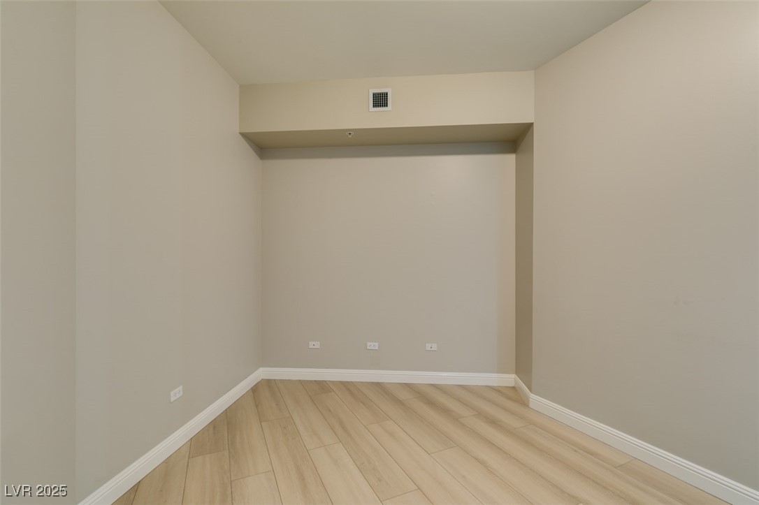 200 West Sahara Avenue 1510
