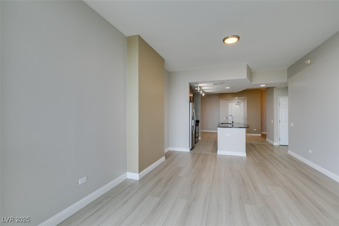 200 West Sahara Avenue 1510