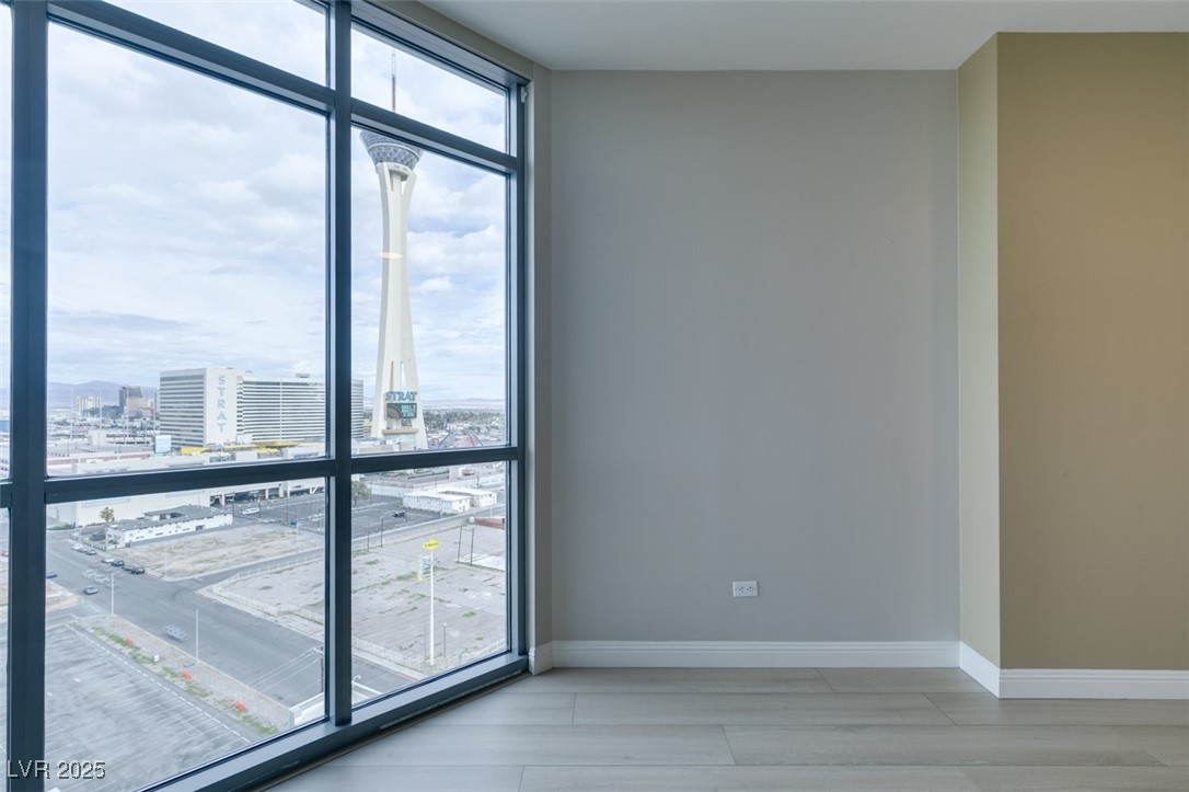 200 West Sahara Avenue 1510