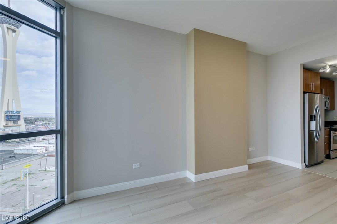 200 West Sahara Avenue 1510