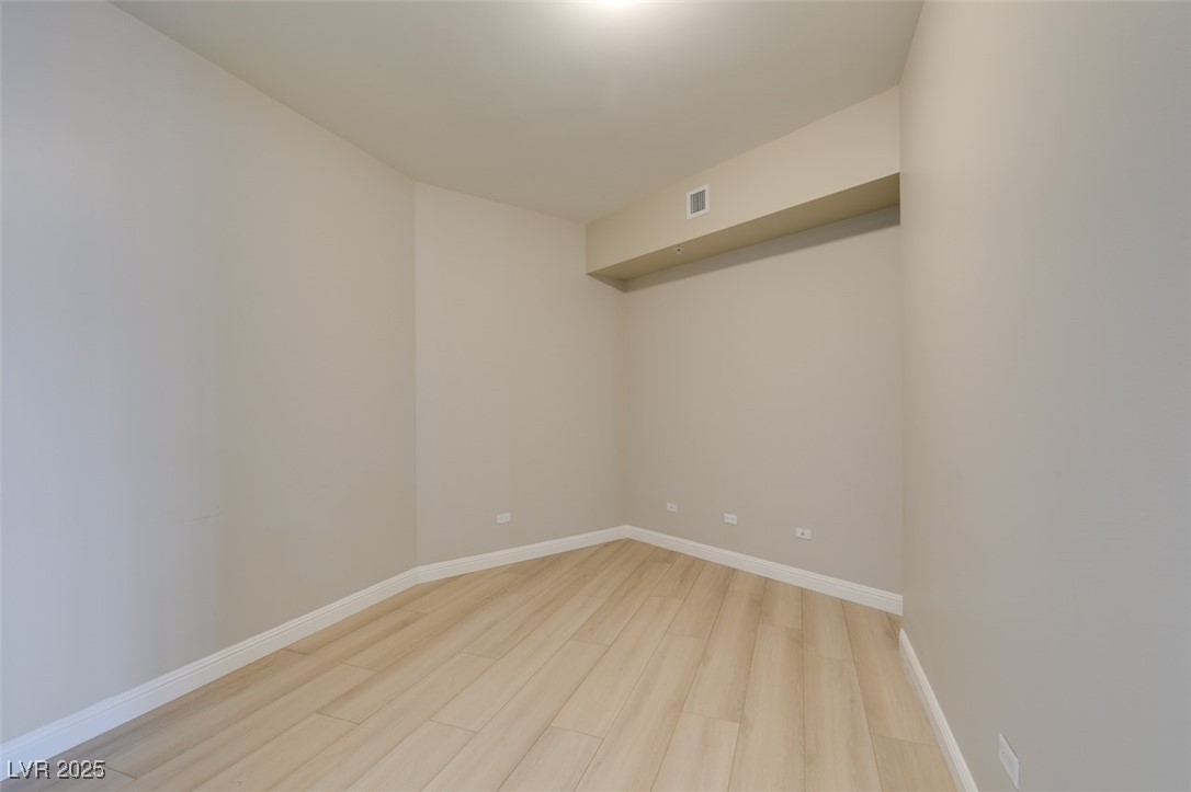 200 West Sahara Avenue 1510