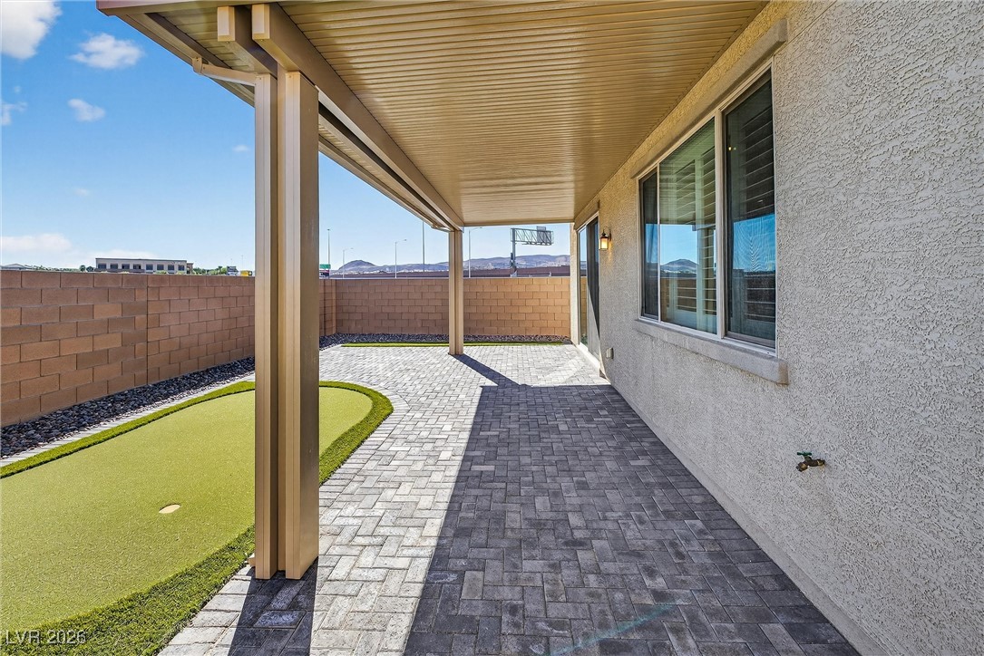 5996 Wellington Peak Road