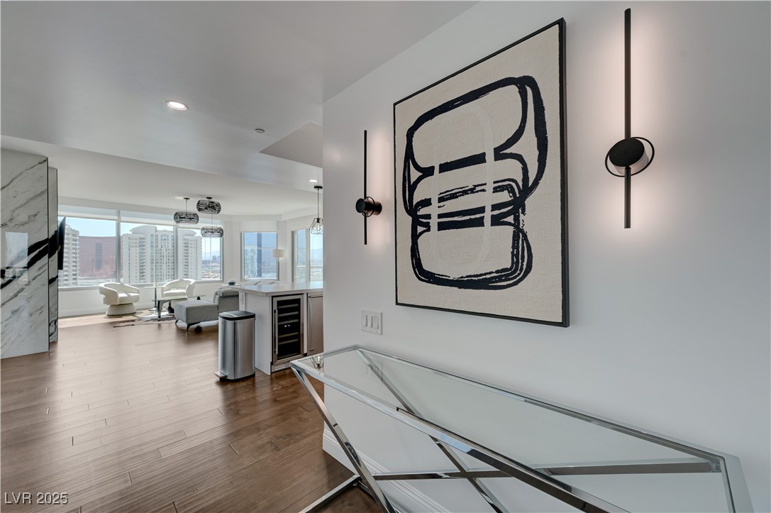 222 Karen Avenue 3301