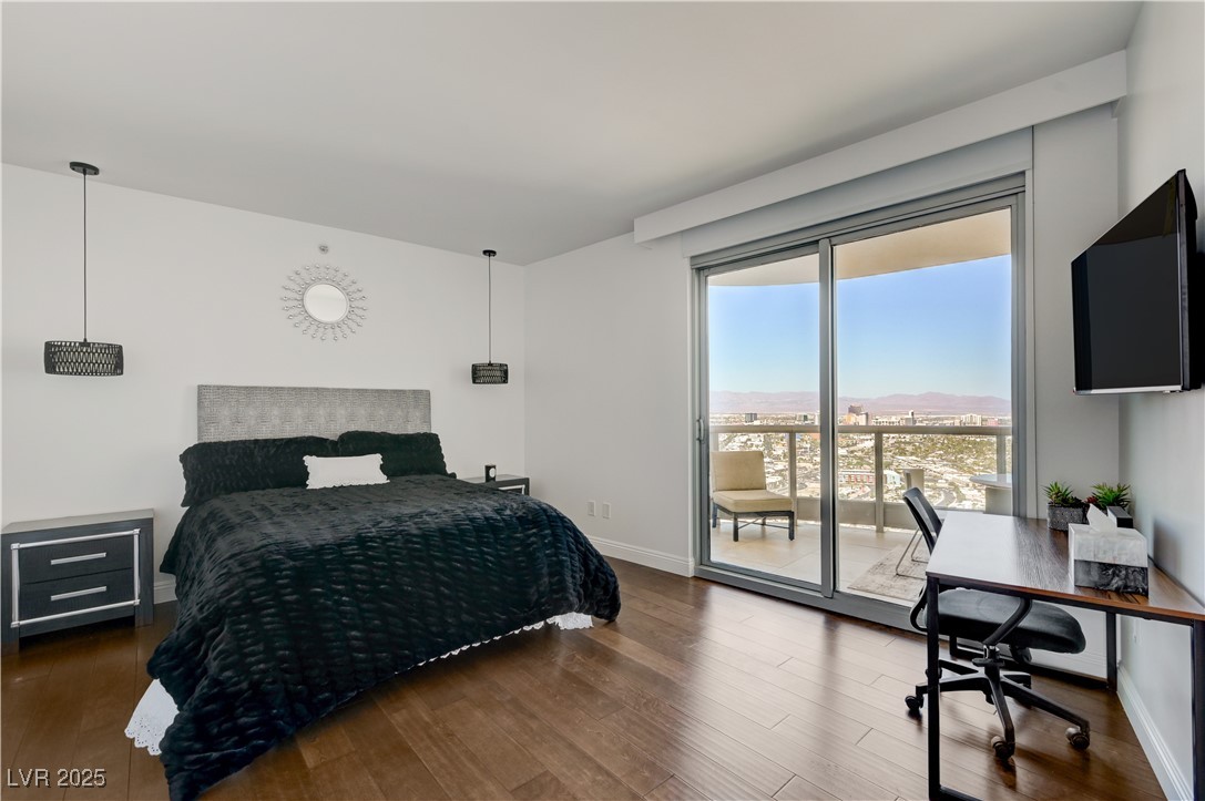 222 Karen Avenue 3301