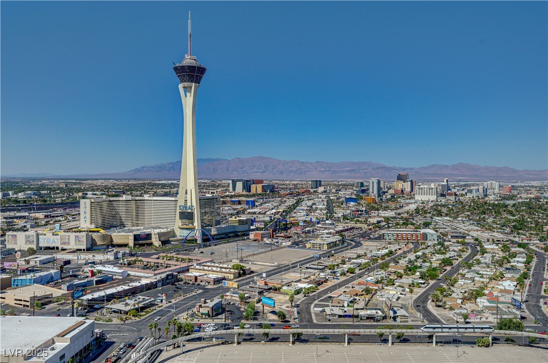 222 Karen Avenue 3301