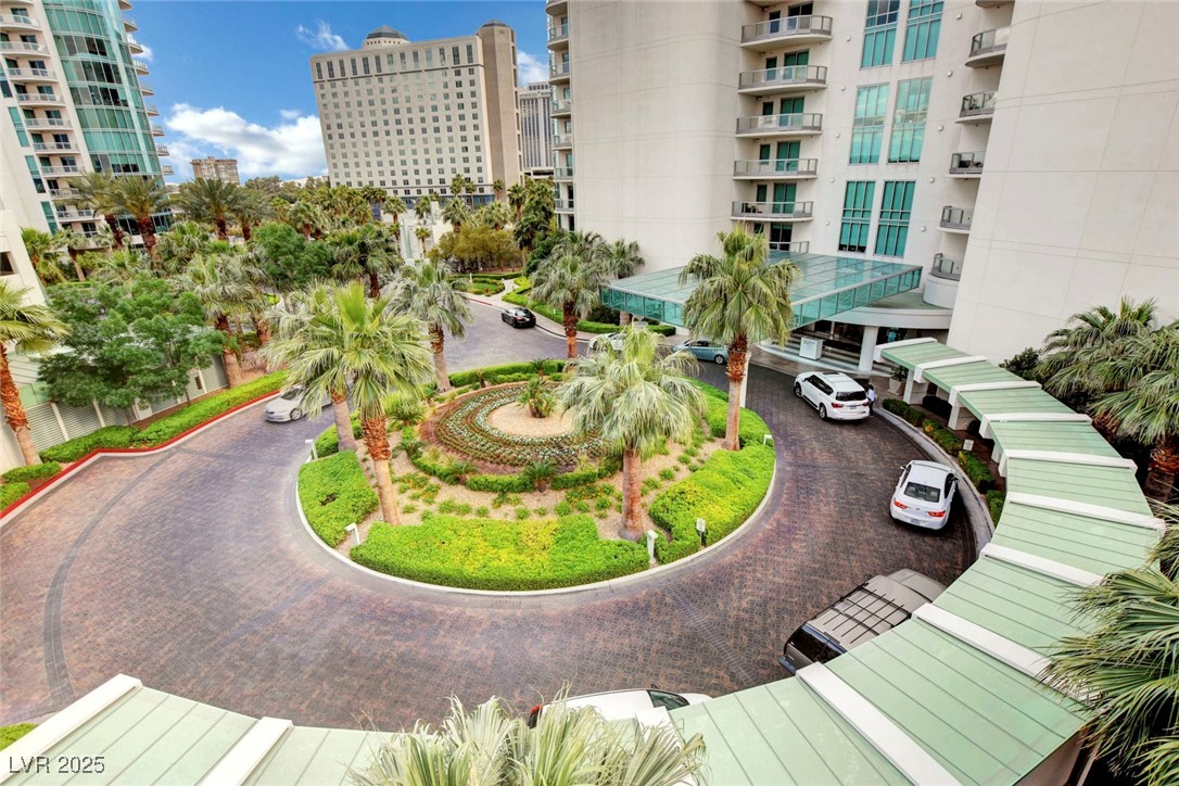 222 Karen Avenue 3301