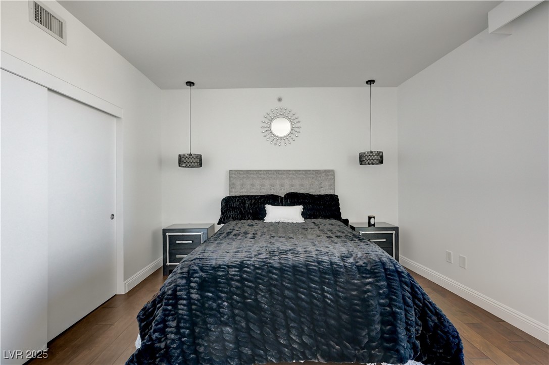 222 Karen Avenue 3301