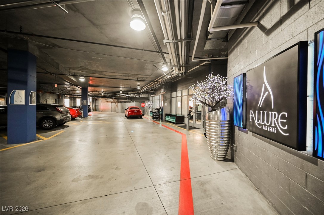 200 West Sahara Avenue 501