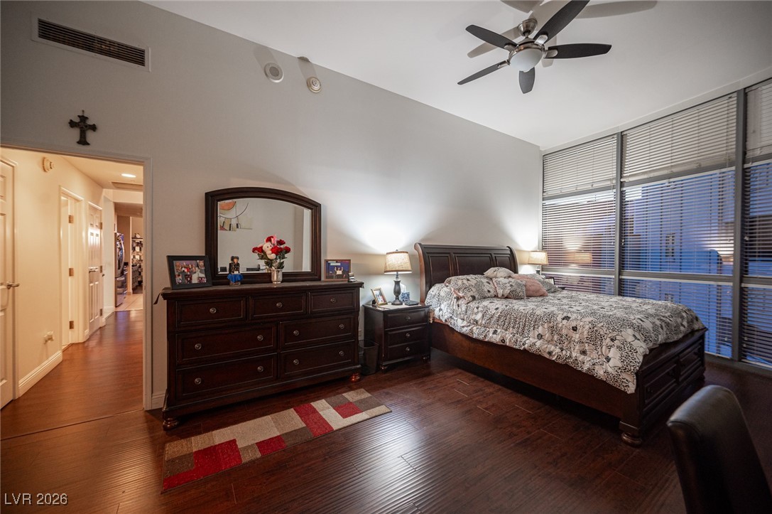 200 West Sahara Avenue 501