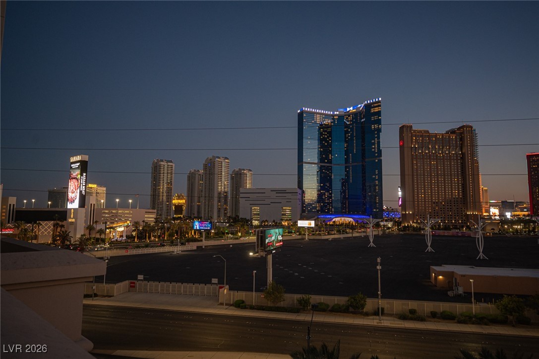 200 West Sahara Avenue 501