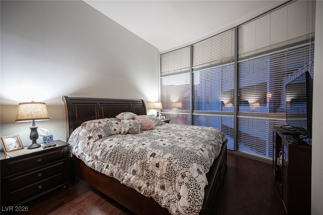200 West Sahara Avenue 501