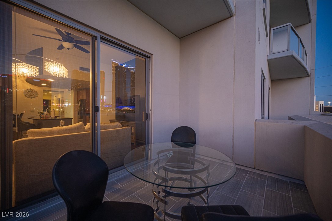 200 West Sahara Avenue 501