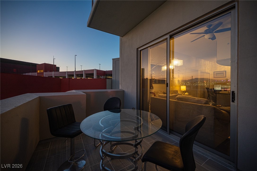 200 West Sahara Avenue 501