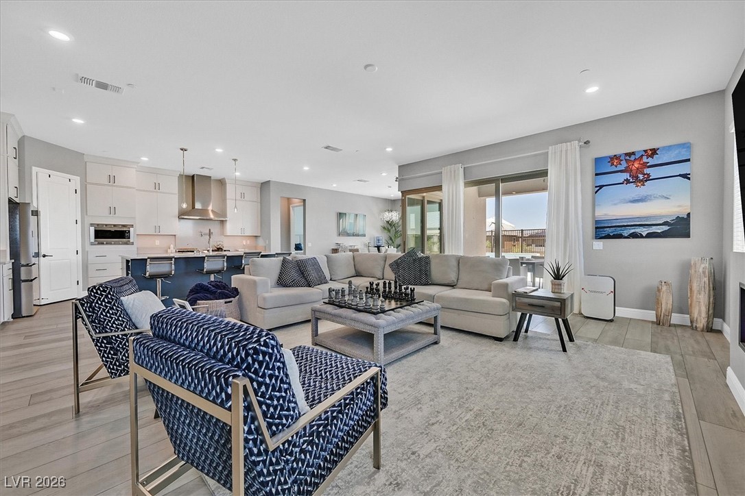 112 Springbough Lane