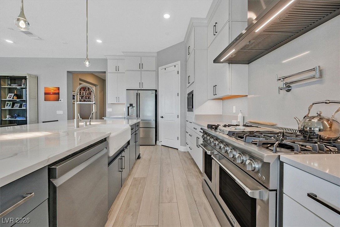 112 Springbough Lane