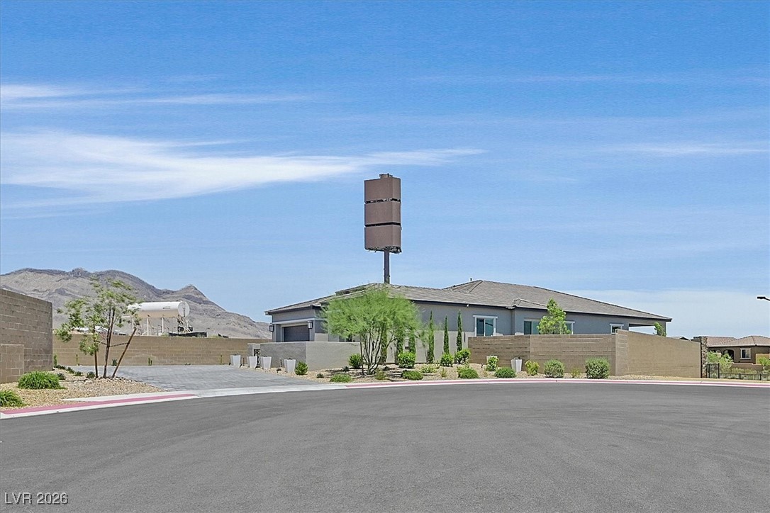 112 Springbough Lane