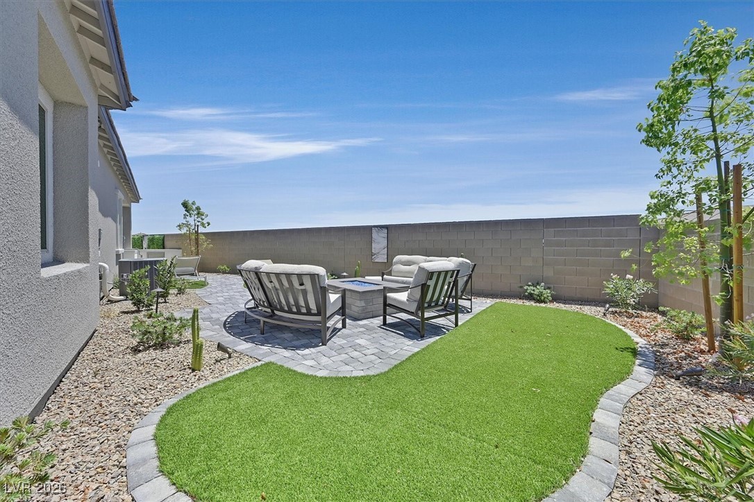 112 Springbough Lane