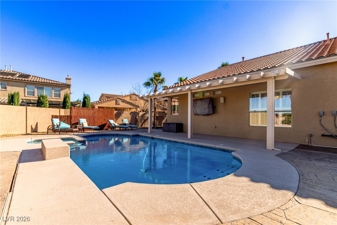 264 Pointe Ranier Avenue