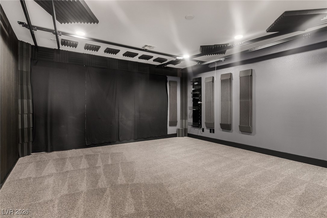 264 Pointe Ranier Avenue