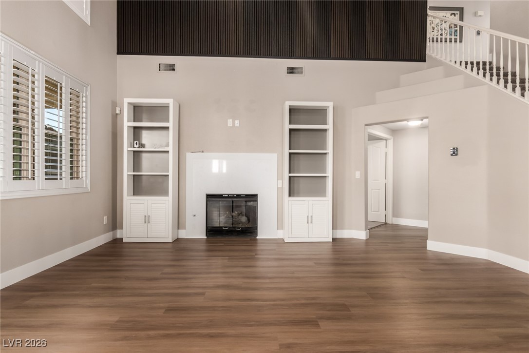 264 Pointe Ranier Avenue