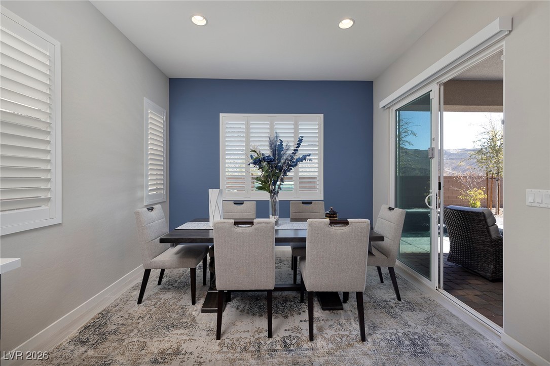 12 Hilltop Crest Street