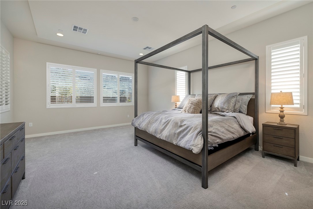 12 Hilltop Crest Street