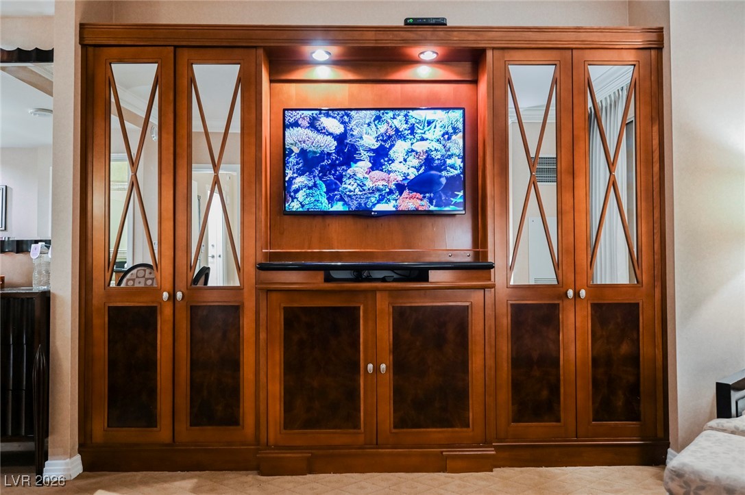 145 HARMON Avenue 208