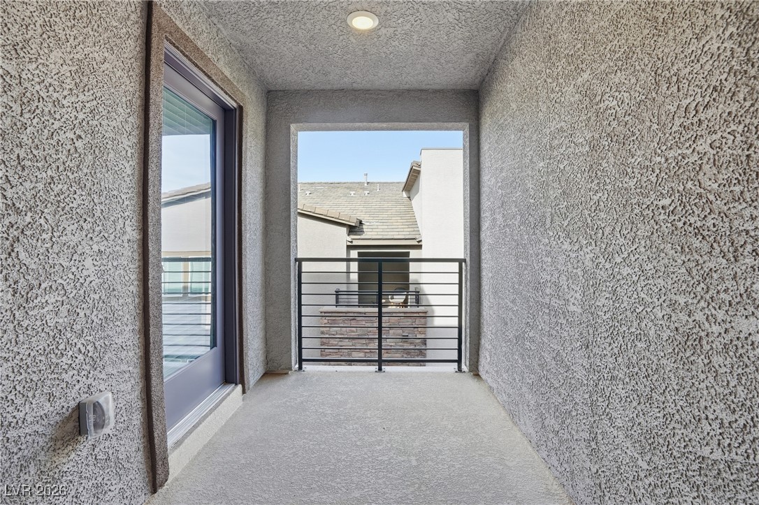 146 Sul Ponticello Avenue