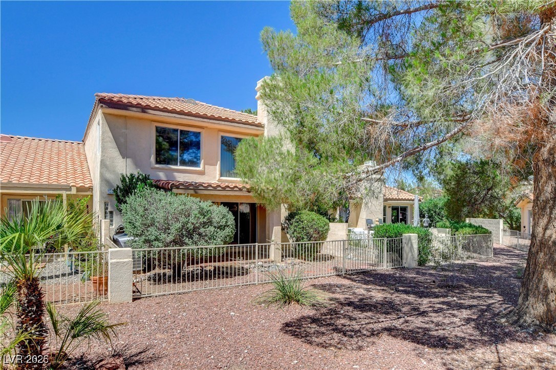 5481 Painted Mirage Road