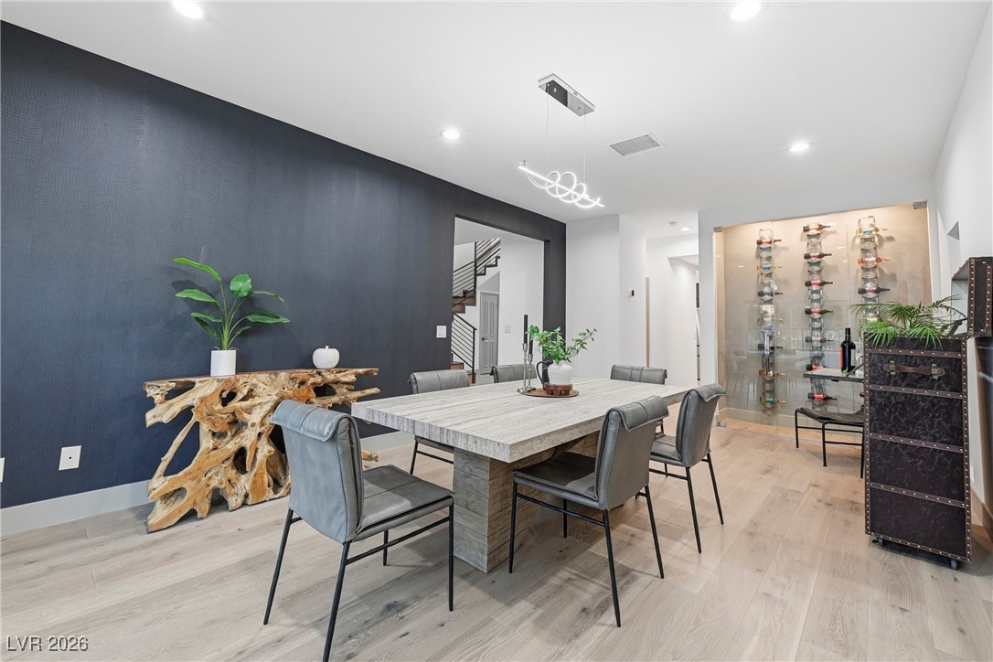 2861 Queens Courtyard Drive